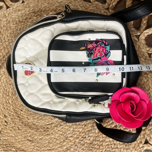 Vintage Betsey Johnson Floral Backpack Pink/black/white Y2K - Picture 6 of 8